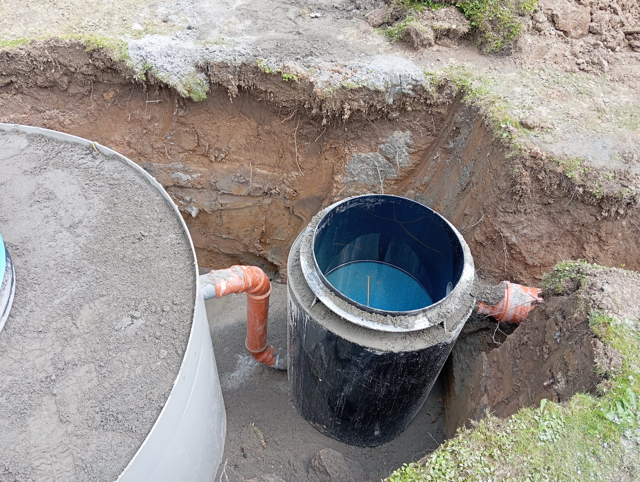 Srovnání zemních pískových a biologických filtrů za septikem